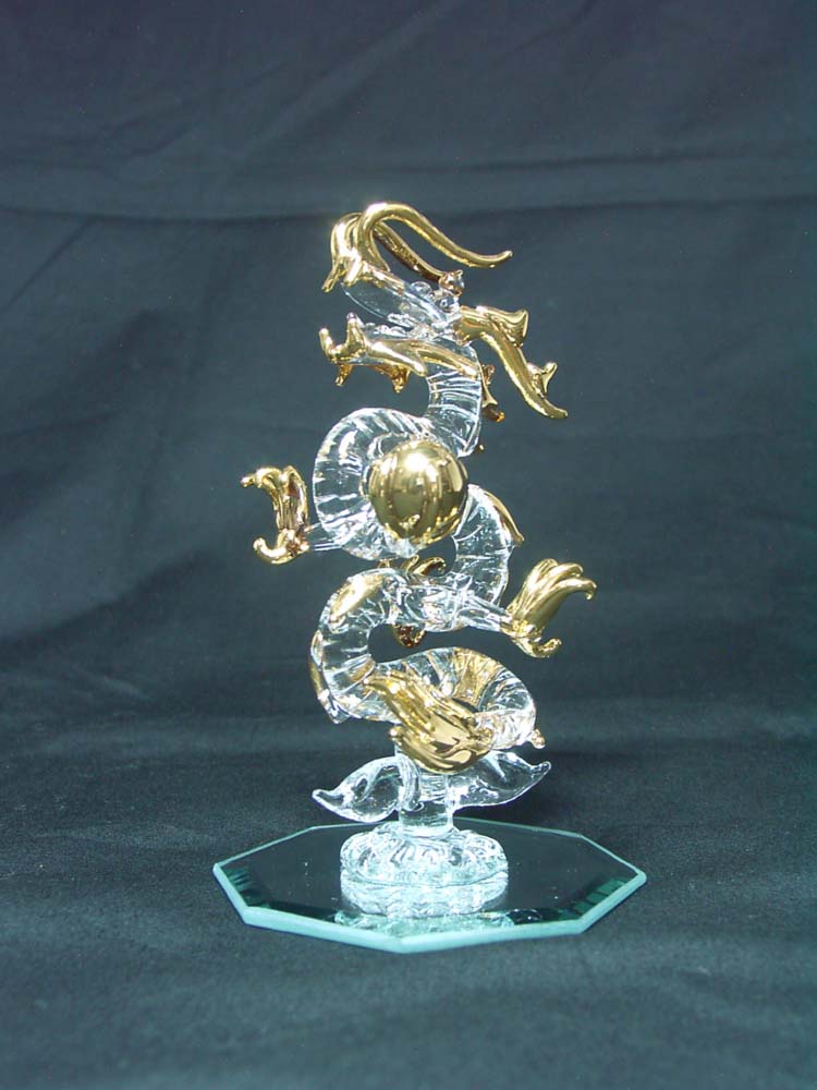 【開運グッズ】
天上 昇龍 (てんじょうしょうりゅう)中 < 風水グッズ 開運グッズ 幸運の置物 > ハンドメイド 龍の置物 辰年 干支グッズ 5本指 皇帝龍 八角鏡台座一体型 龍 クリスタル 令和6年 2024年 干支 天上昇龍 昇竜 昇り竜 昇り龍 登り龍 登り竜 辰 たつ タツ|価格5,500円・送料のご案内