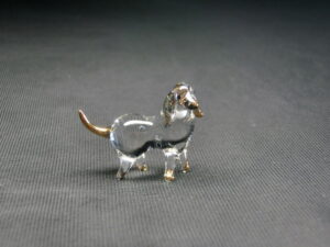 【開運祈願】
クリスタル製 イヌ Sサイズ B ハンドメイド<風水グッズ・開運グッズ・幸運の置物> 干支 十二支 ☆ 戌年の置物 犬 いぬ 戌 ガラス|価格990円・送料のご案内